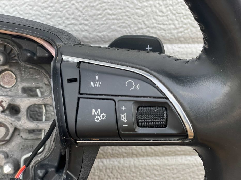 Волан AUDI A8 D4