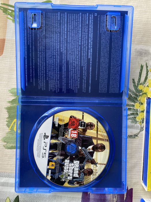 Продавам игри за playstation 5
