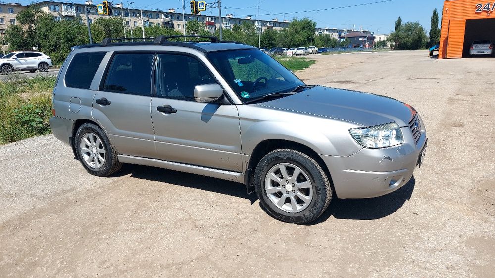 Продам субару форестер 2005.г
