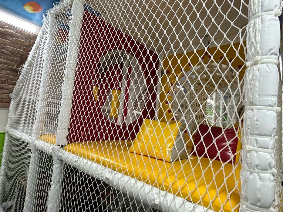 Vând modular pentru loc de joacă