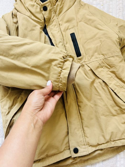 Продам куртку осеннюю