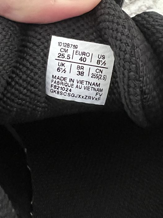 ASICS gel-venture 10