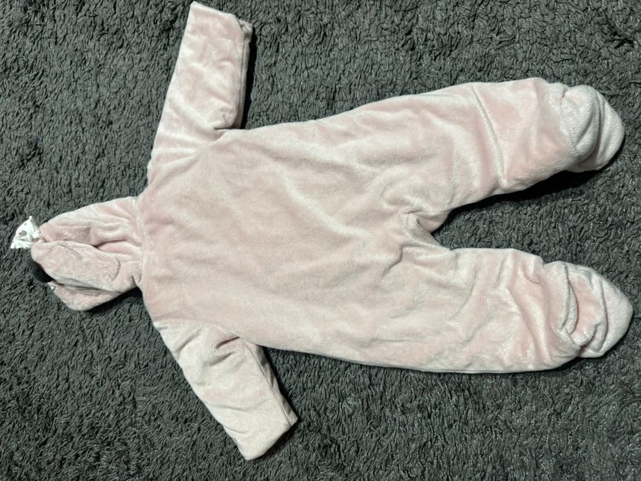 Salopeta Minnie Mouse marimea 74 impecabila