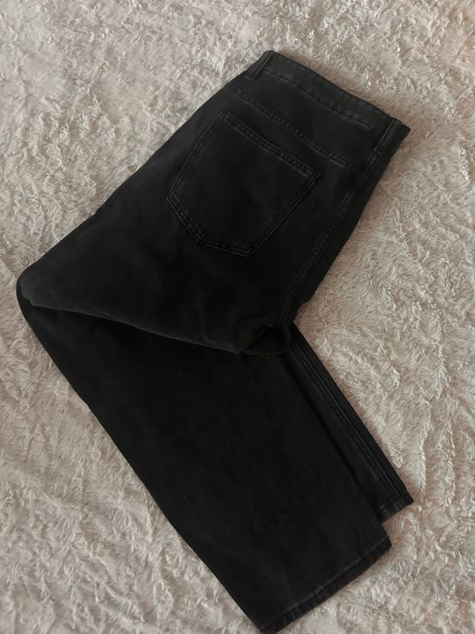 Нови дамски дънки размер 38