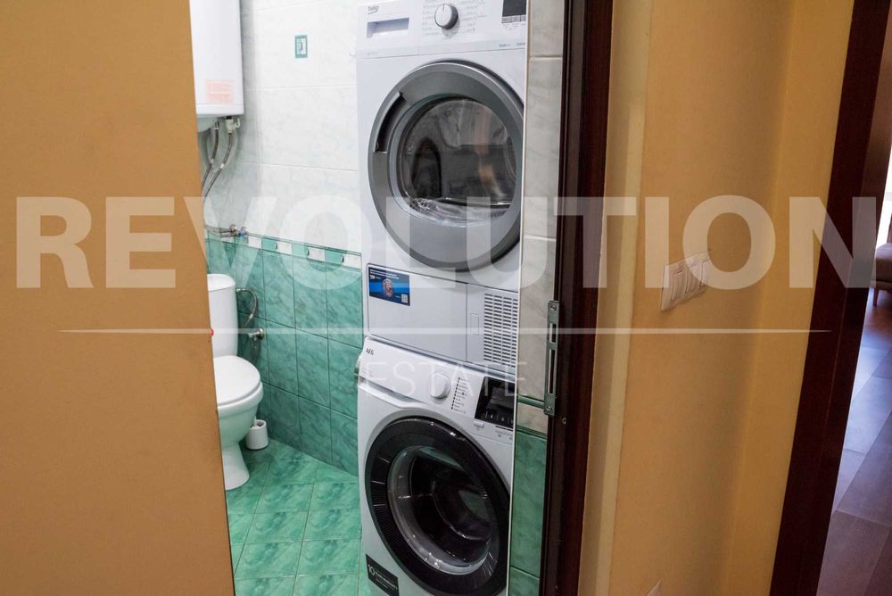 Продава се Тристаен апартамент в Варна, Център - 110 кв.м за 2546 €/кв.м - Снимка #9