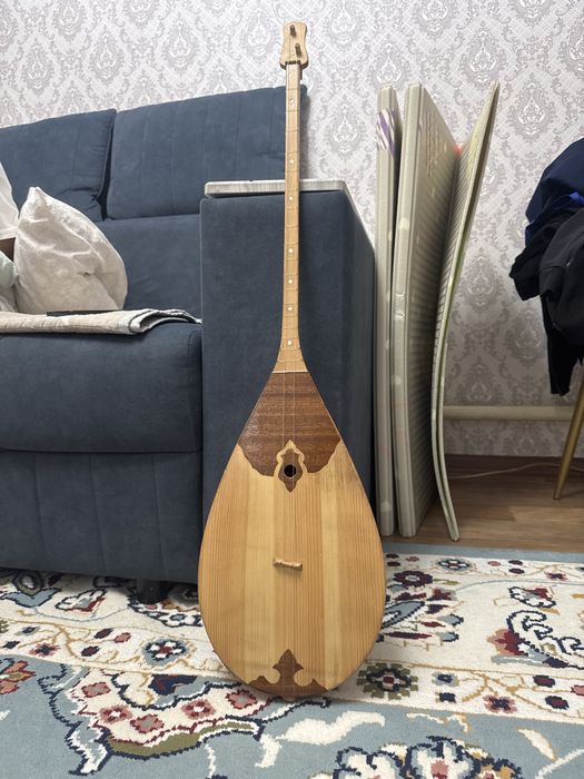 Домбыра идеальное состояние