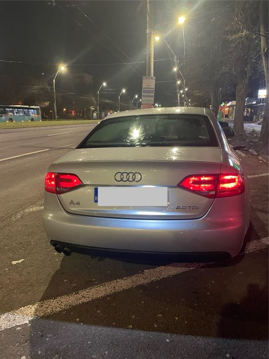 Vând Audi A4 B8 2008