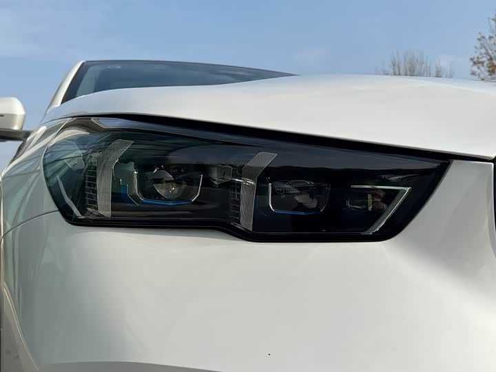 BMW i5 eDrive 35L Premium Luxury Package