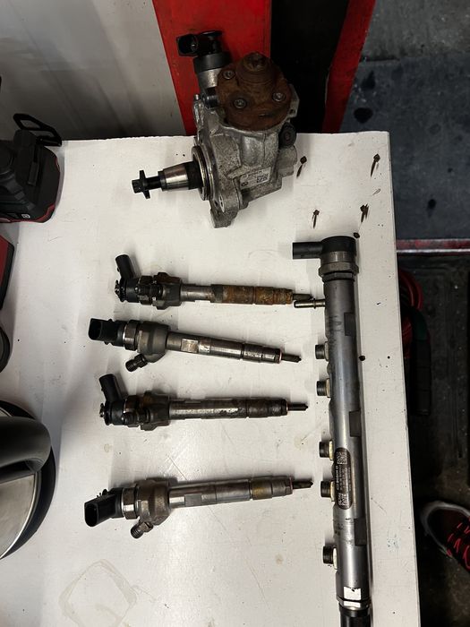 Kit injectie bmw e90 e91 e92 e93 x1 x3 f30 f31 1.8d n47