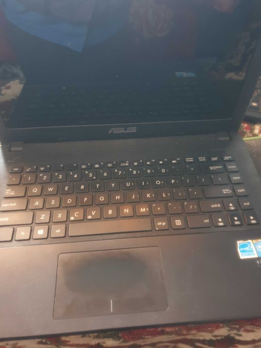 Laptop Asus X 451 M
