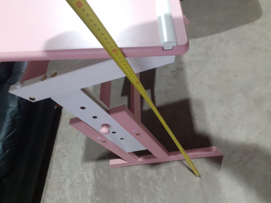 Masa birou, roz, lemn reglabila