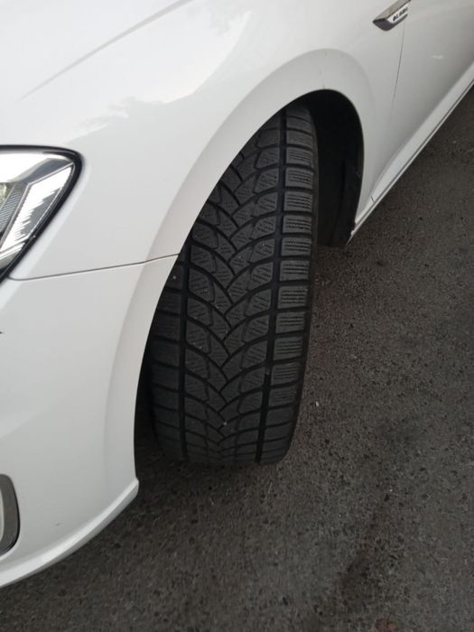 Диски с резиной Lassa competus winter 235/55/17 в хорошем состоянии.