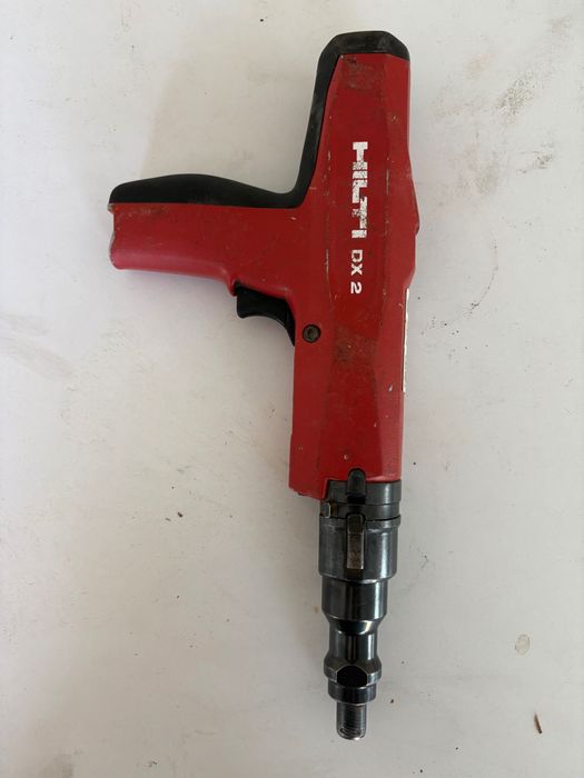 Hilti DX2 пистолет