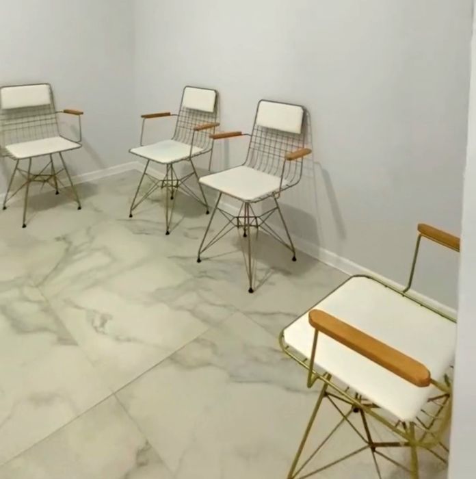 Продам разные стулья и диваны