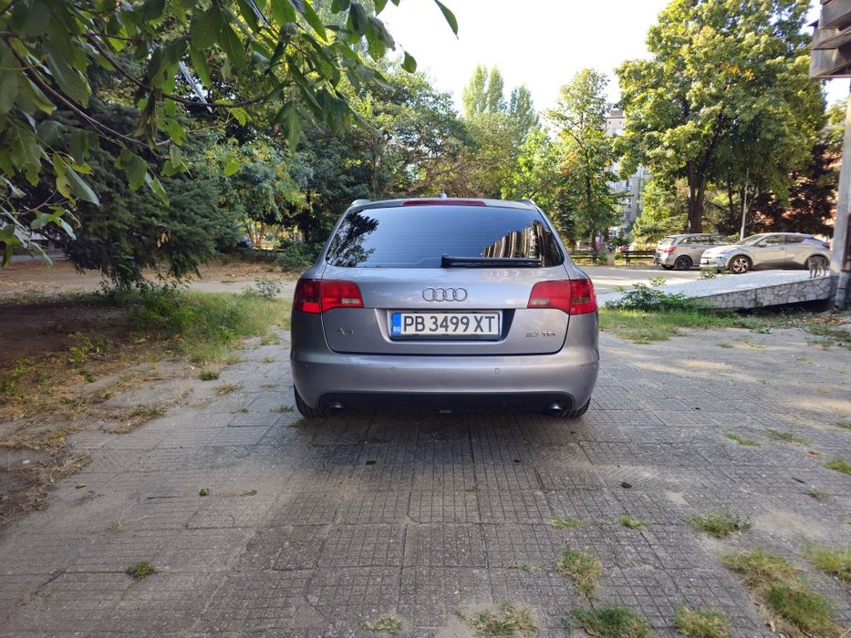 Audi A6- Изключително запазен!