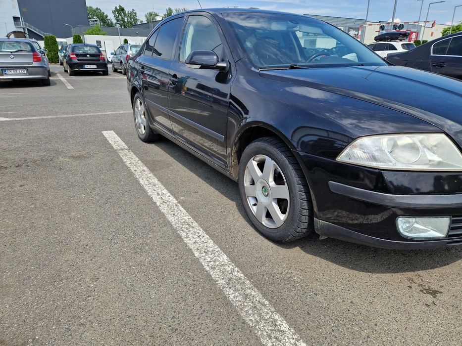 Vand Skoda Octavia 1.6 benzină