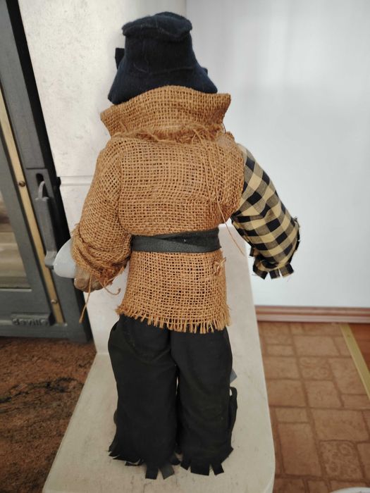 Ръчно изработена кукла клошар за декорация