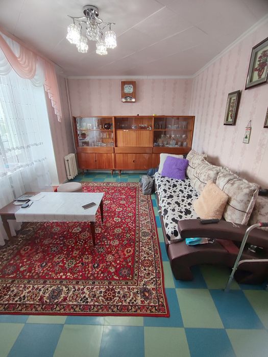 Продается 2-комн (3-10а, 4 эт)