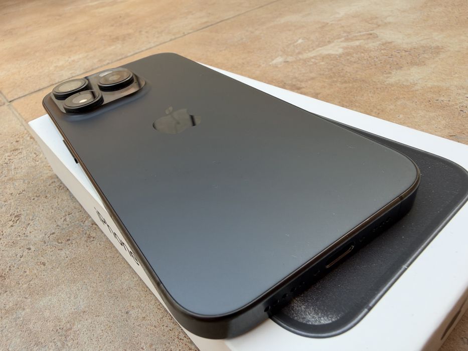 iPhone 18 Pro Black Titanium, 256GB