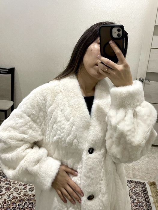 Экошуба, шуба, белая шуба