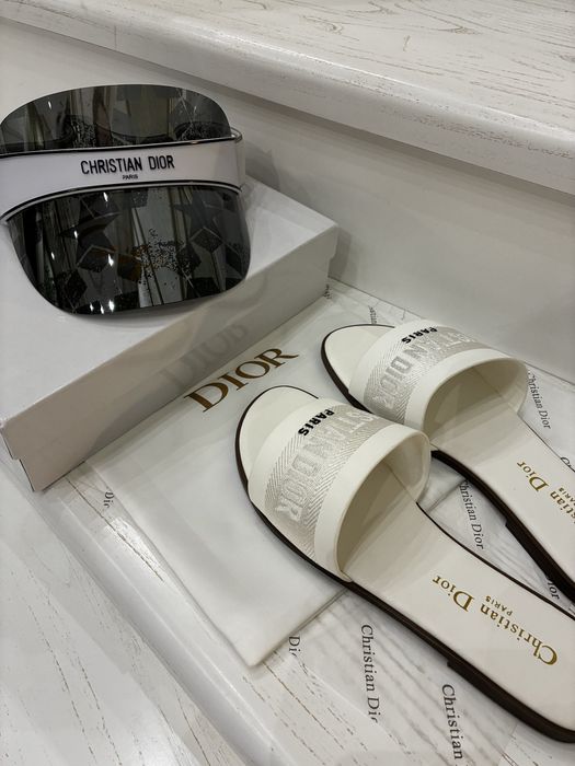 Original женская тапочка от Christian Dior