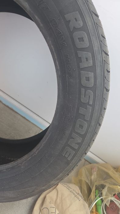Продам автошина ROADSTONE 1шт