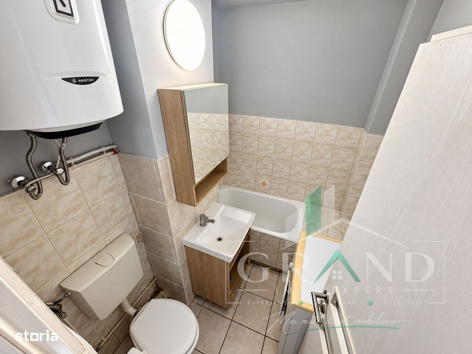 Garsoniera | Balcon inchis | Etaj intermediar | Marasti–zona Rasarit