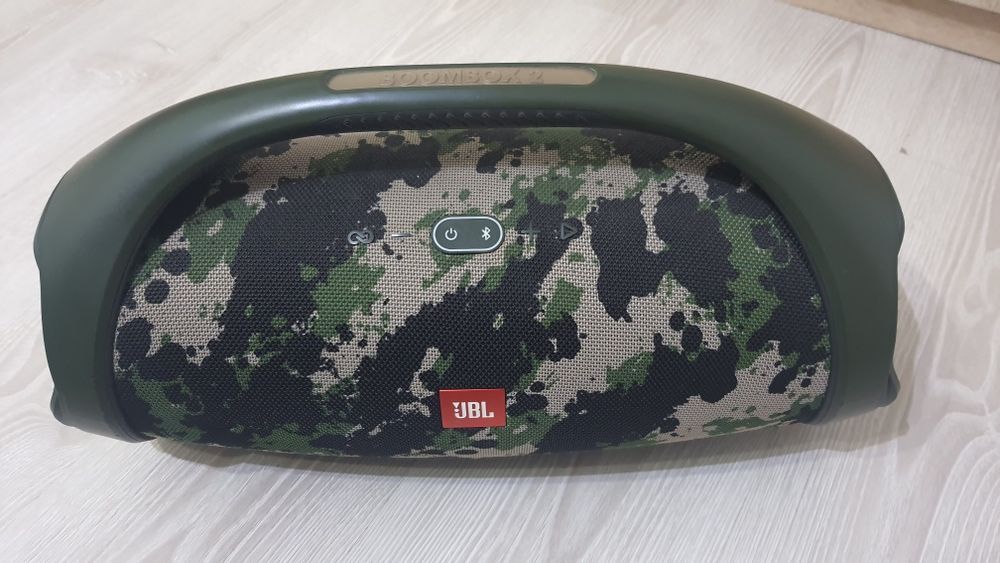 Vând boxă JBL în stare bună