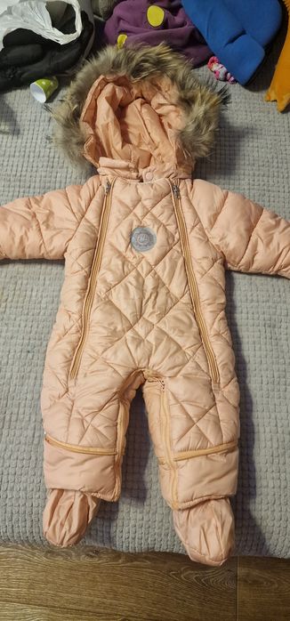 Зимний комбинезон на девочку