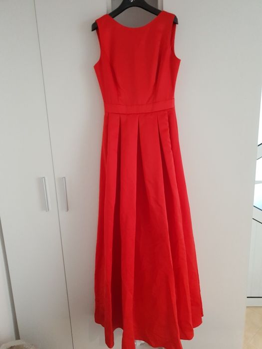 Vand rochii de seara