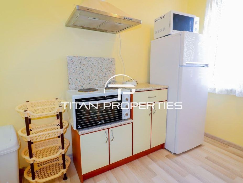 Двустаен апартамент, под наем, м-т Евксиноград