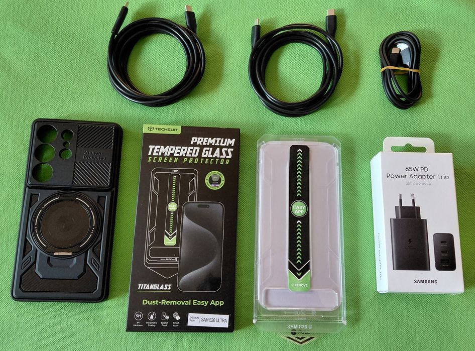 Husa Ultra Hybrid Samsung S26 Ultra,cu incarcator,folie si cabluri incarcare!