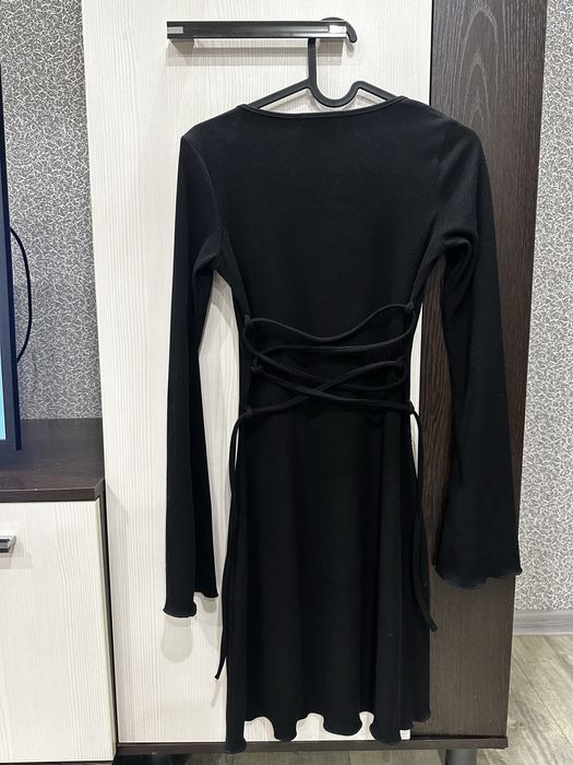 Продам новое платье