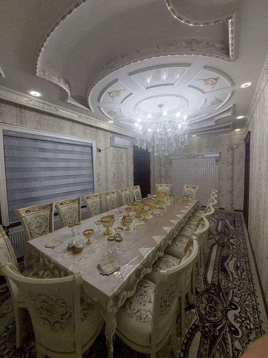 Uy sotiladi 8 sotih 6ta xona 1ta Ishxona 2ra sanuzel