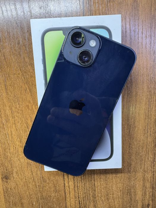 Продам Iphone 14 256g