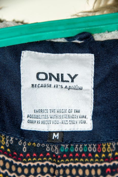 ONLY Зимно яке – синьо, размер M