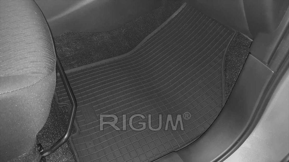 Гумени стелки SUZUKI BALENO Сузуки Балено след 2016г.