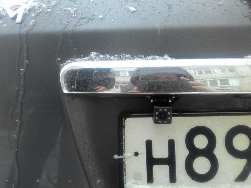 Комплект за паркиране с 4.3 инча монитор и водоустойчива камера за зад