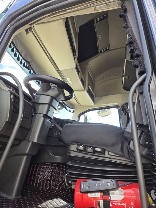VOLVO FH 500 I-Shift Standard Fabricat in Suedia la comandă in 2020