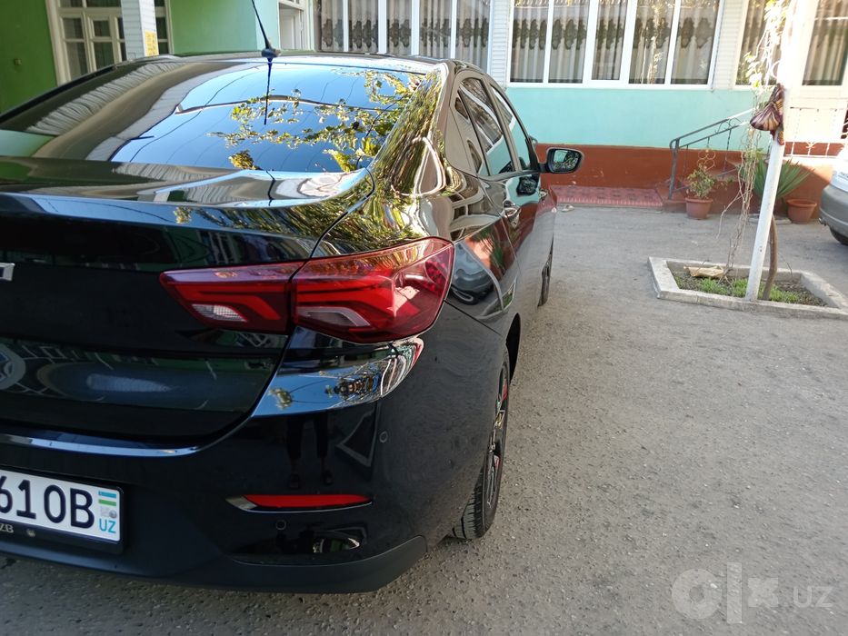 Onix Reline 7 pozitsiya qora rangli  2024 yil 20770 km. SOTILADI !!!