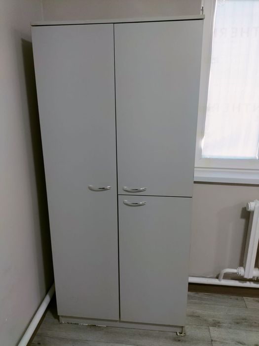 Продам шкаф унисекс серый