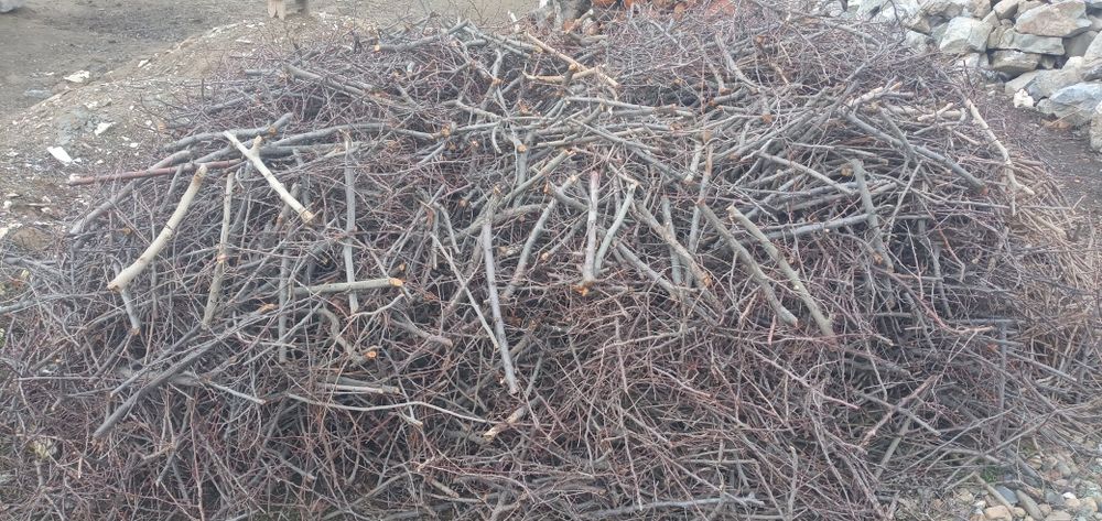 майдаланган утин сотилади