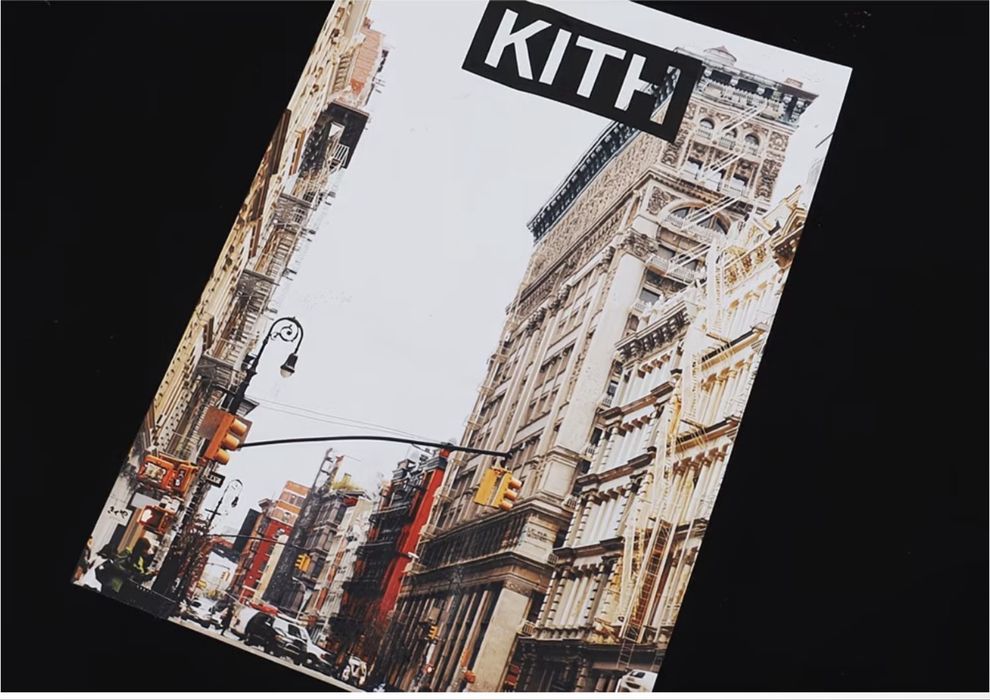 Черная футболка Kith