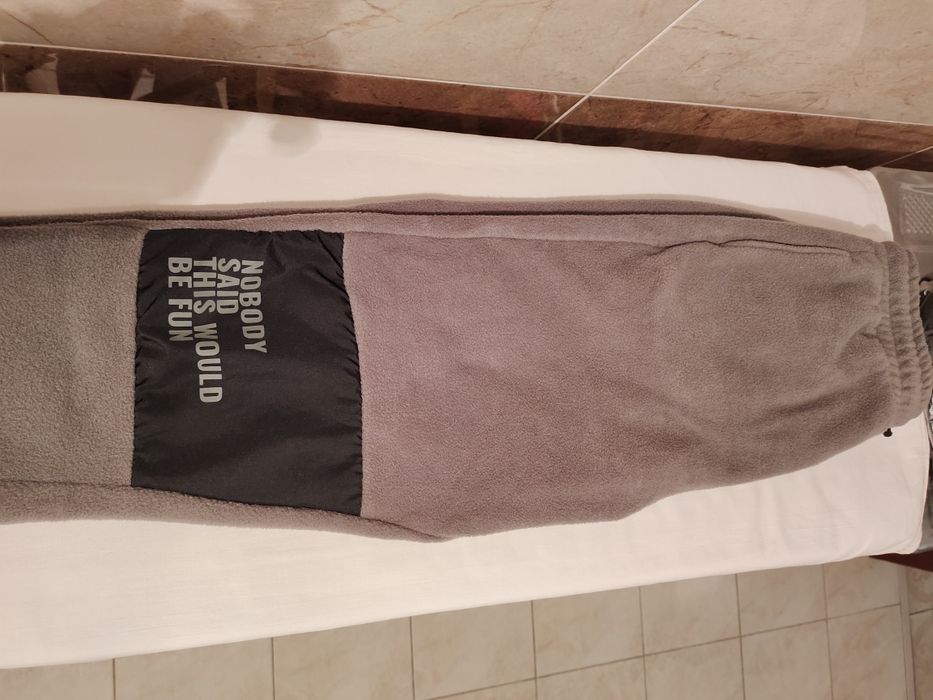 Продам спортивные штаны , разм. 44