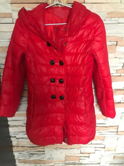 Дамско яке червено
