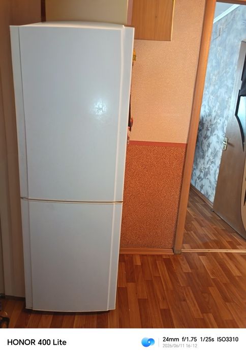 Продам холодильник.