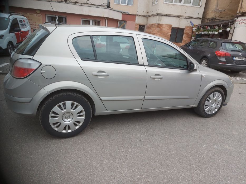 Opel astra h  de vanzare