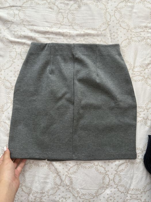 Серая женская юбка