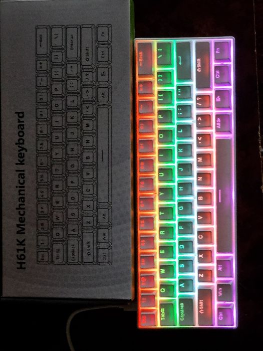 Monitor Avtech pro  kranshteyn klavitura