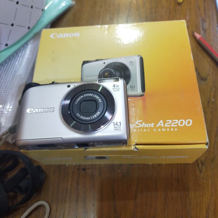 Фотоаппараты разные